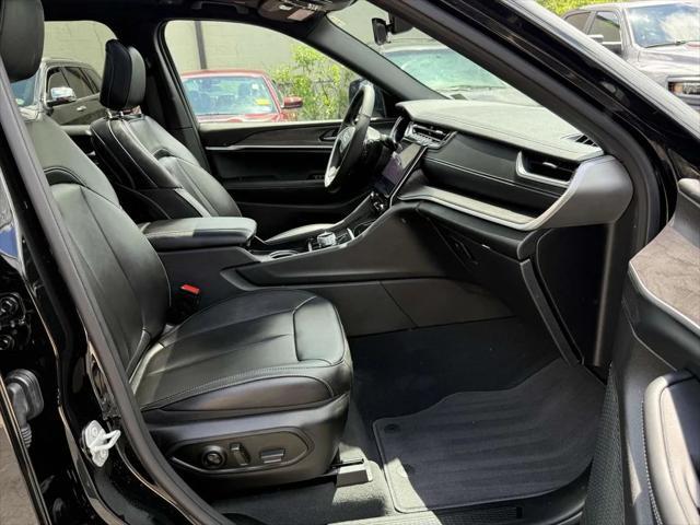 used 2025 Jeep Grand Cherokee L car, priced at $45,000