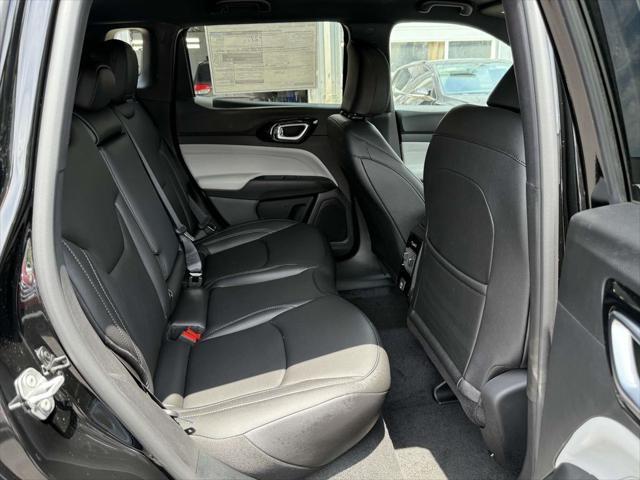 new 2025 Jeep Compass car, priced at $29,417
