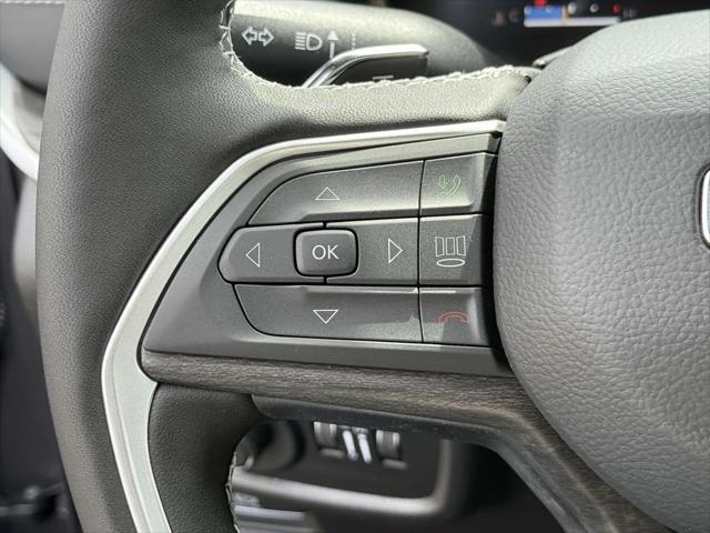 new 2025 Jeep Grand Cherokee car, priced at $41,502