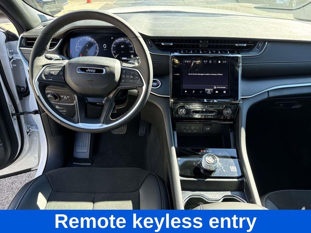 new 2025 Jeep Grand Cherokee L car, priced at $37,879