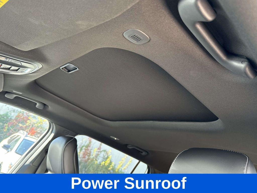 new 2025 Jeep Grand Cherokee L car, priced at $37,879