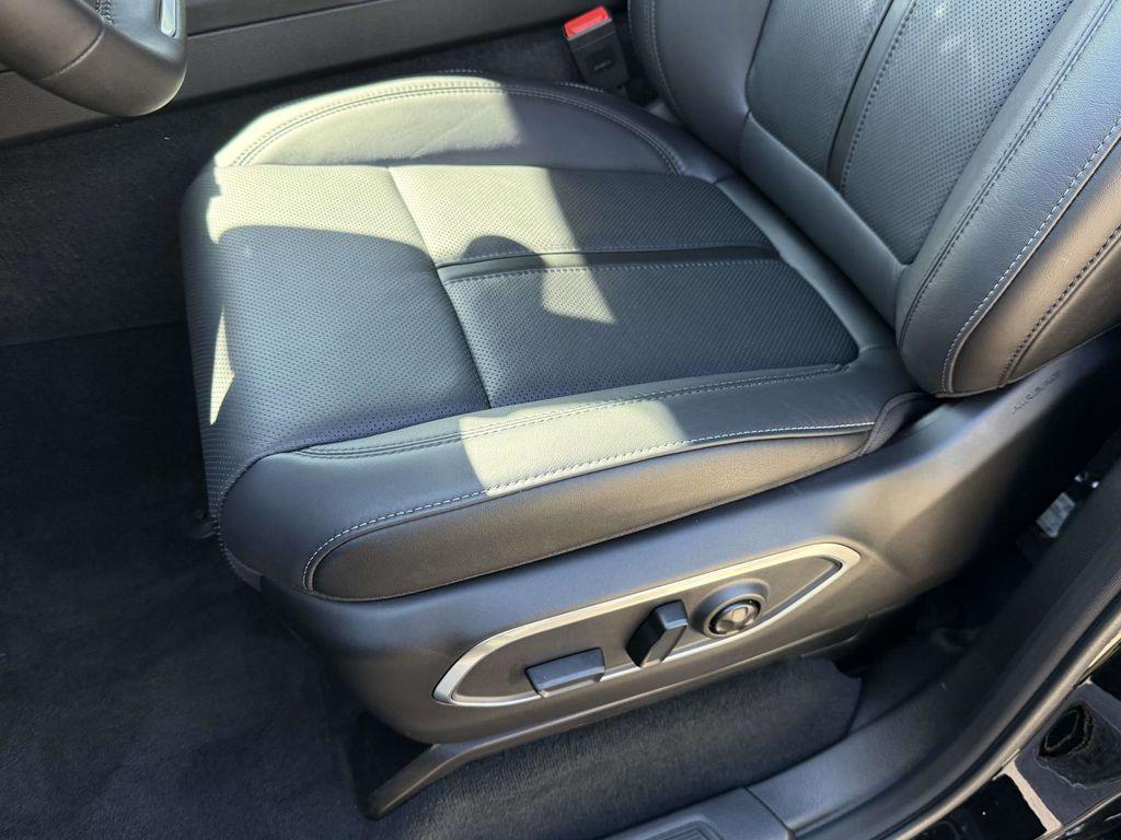 new 2025 Jeep Wagoneer car, priced at $66,060