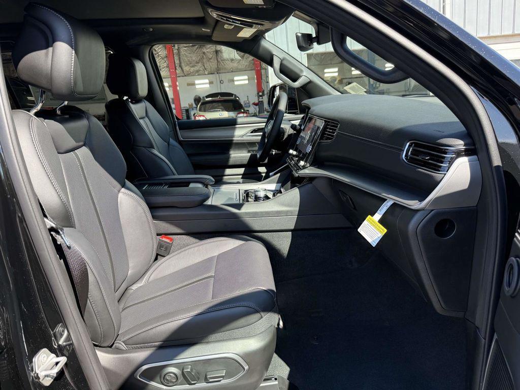 new 2025 Jeep Wagoneer car, priced at $66,060