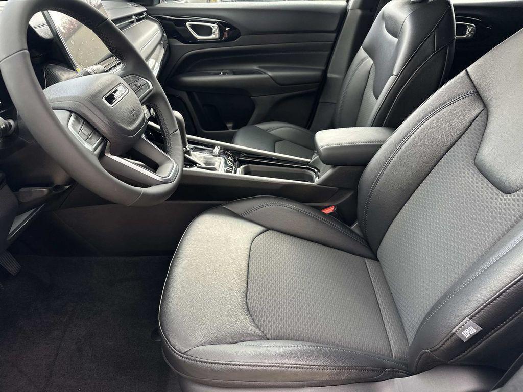 new 2026 Jeep Compass car, priced at $26,636