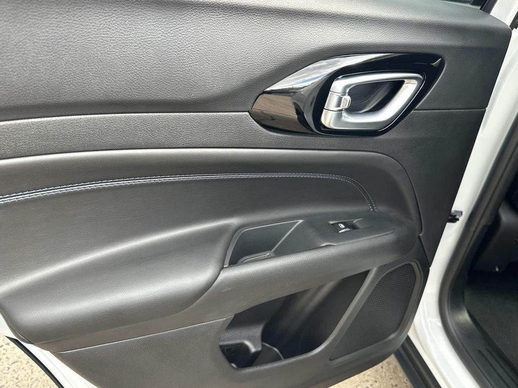 new 2026 Jeep Compass car, priced at $26,636