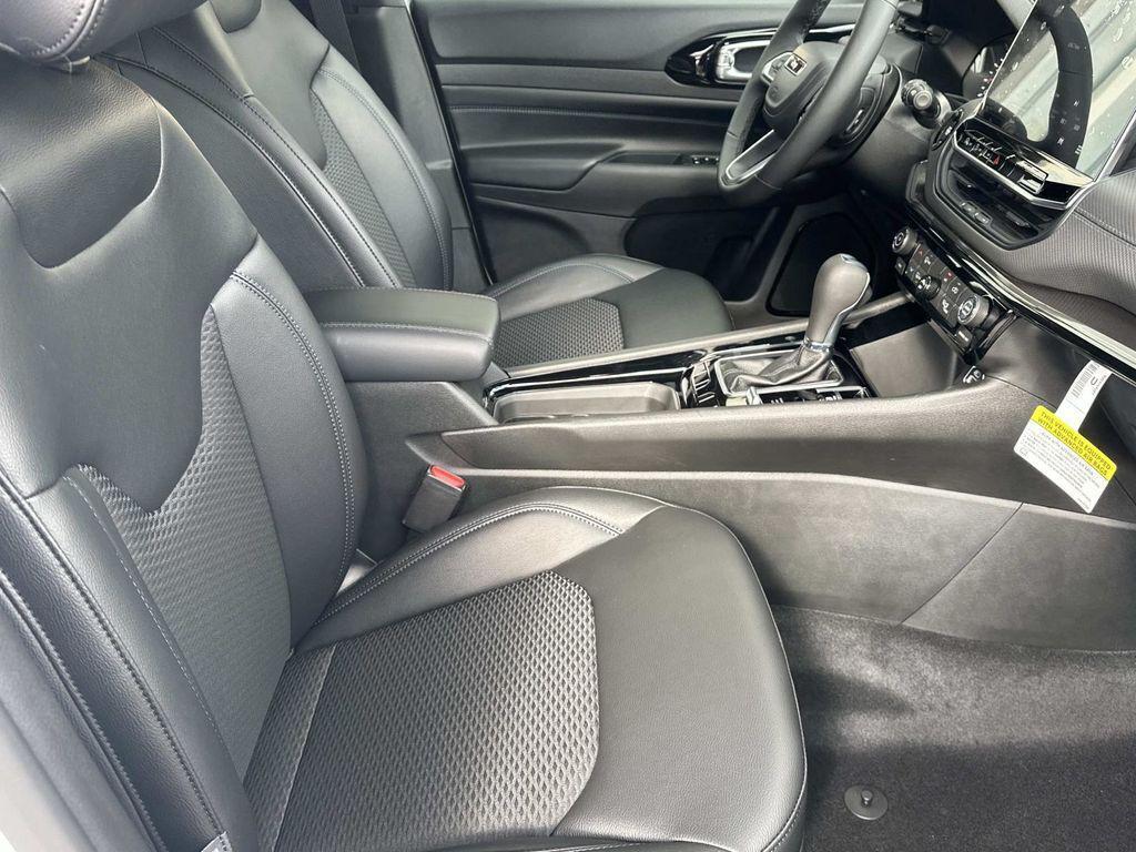 new 2026 Jeep Compass car, priced at $26,636