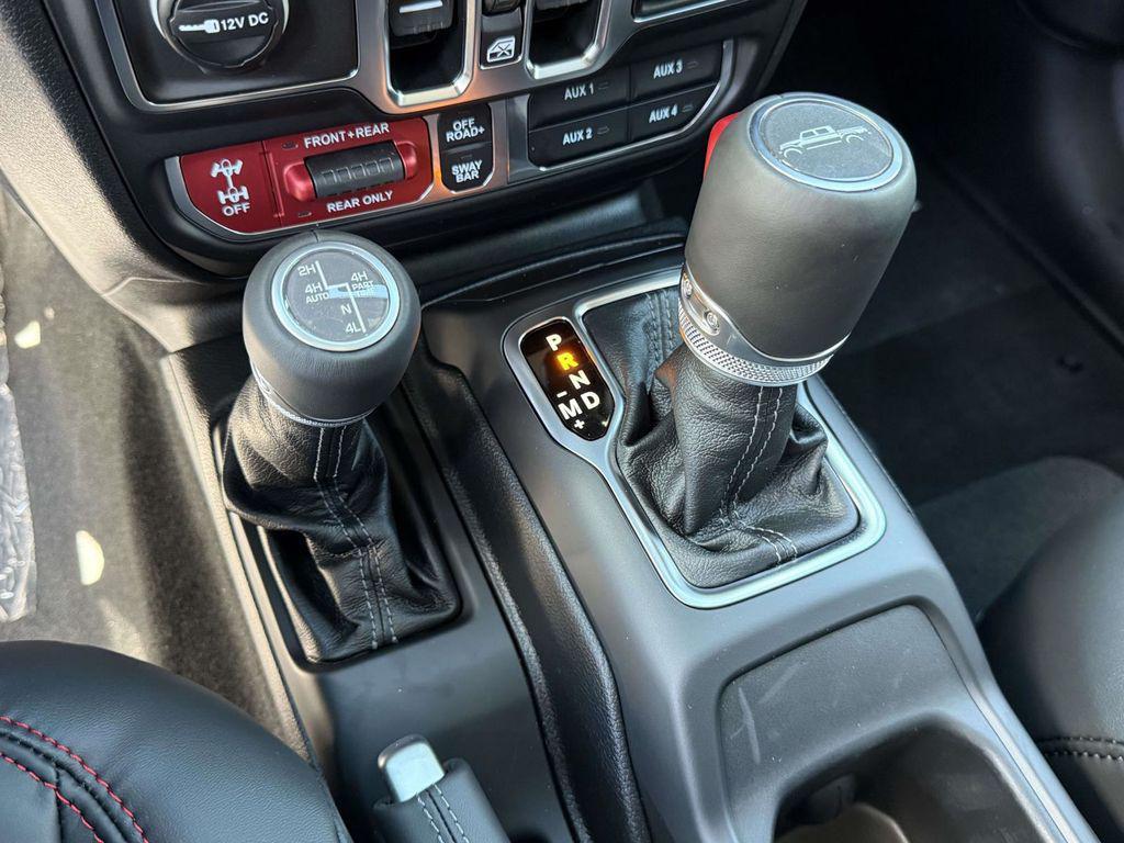 new 2025 Jeep Gladiator car, priced at $51,023