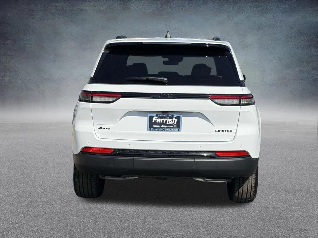 new 2025 Jeep Grand Cherokee car, priced at $43,669