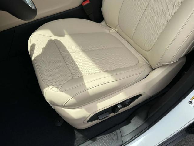 new 2025 Jeep Grand Cherokee car, priced at $44,938