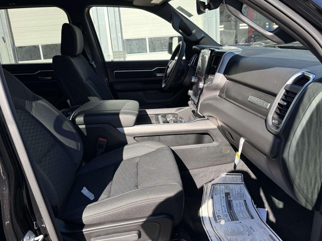 new 2025 Ram 1500 car, priced at $45,697