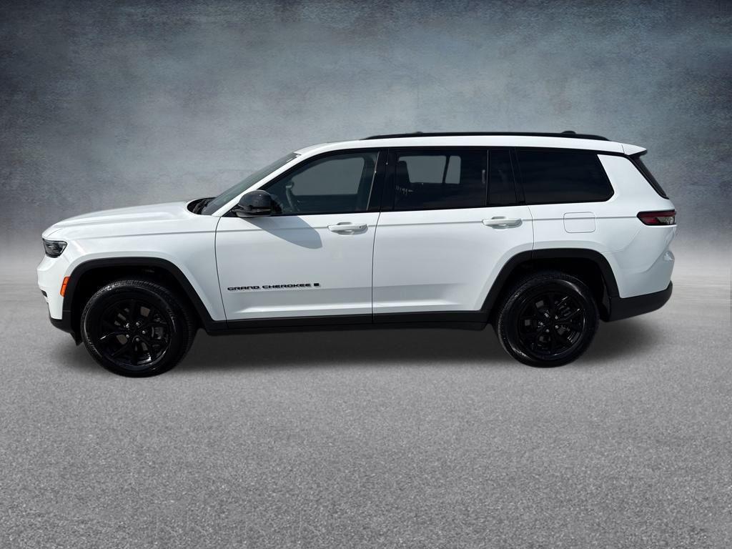 used 2025 Jeep Grand Cherokee L car, priced at $34,900