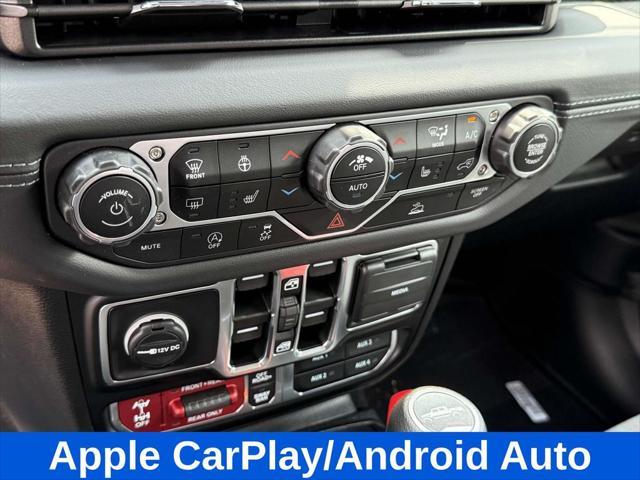 new 2025 Jeep Gladiator car, priced at $44,099
