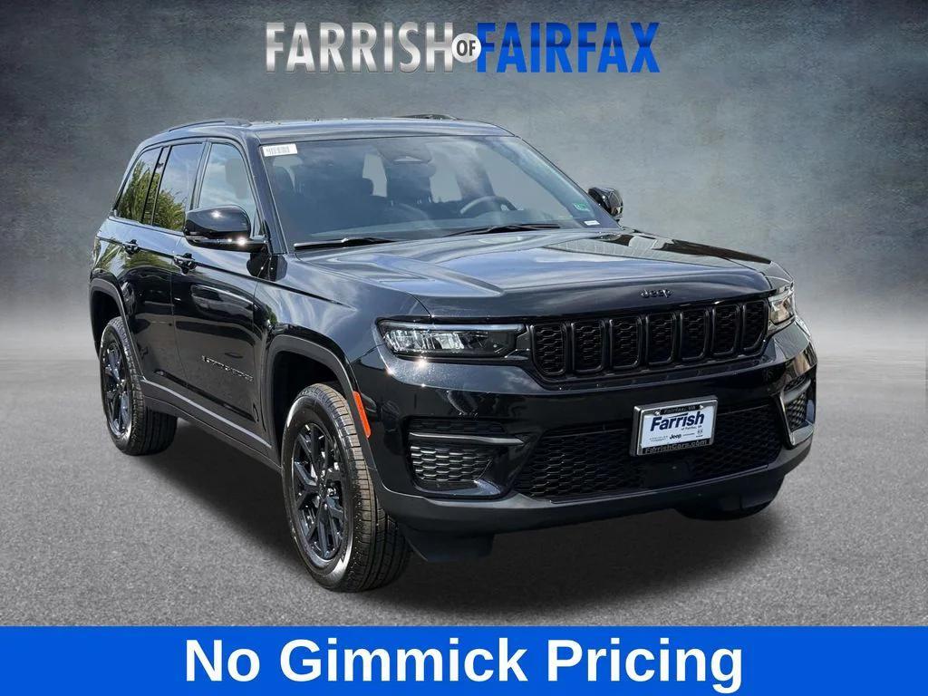 new 2025 Jeep Grand Cherokee car, priced at $38,080