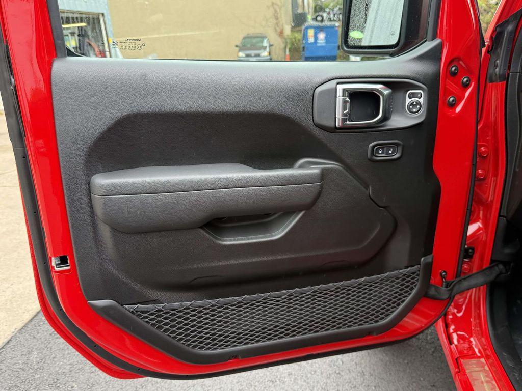 new 2026 Jeep Wrangler car, priced at $40,360