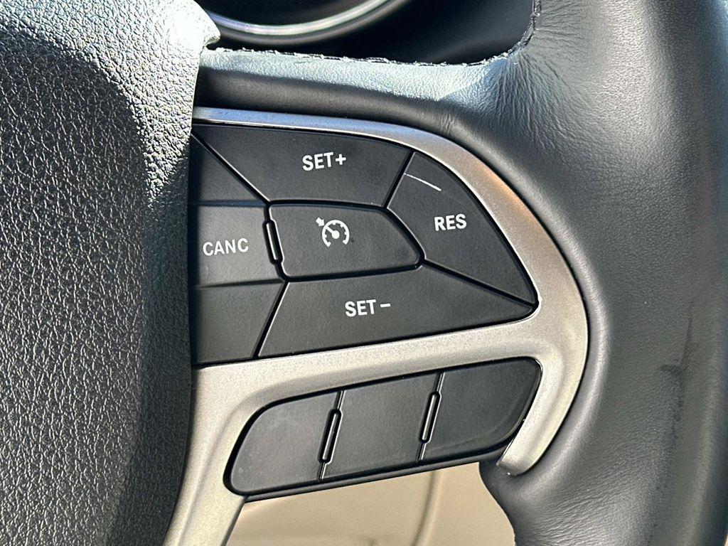 used 2018 Jeep Grand Cherokee car, priced at $18,995