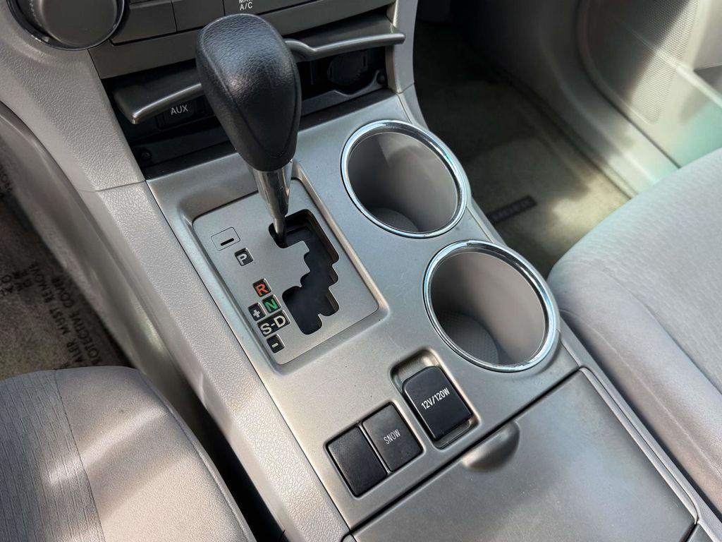 used 2008 Toyota Highlander car, priced at $8,995