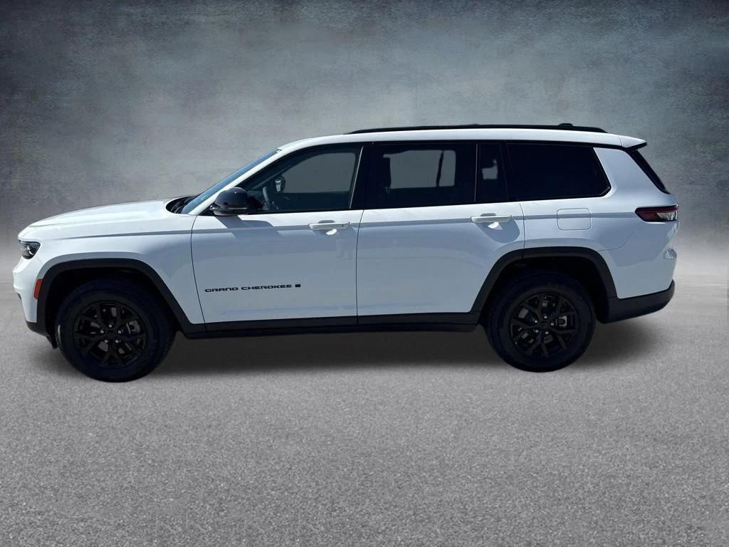 used 2025 Jeep Grand Cherokee L car, priced at $38,500