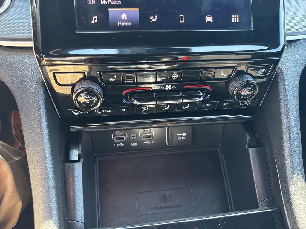 used 2025 Jeep Grand Cherokee L car, priced at $38,500