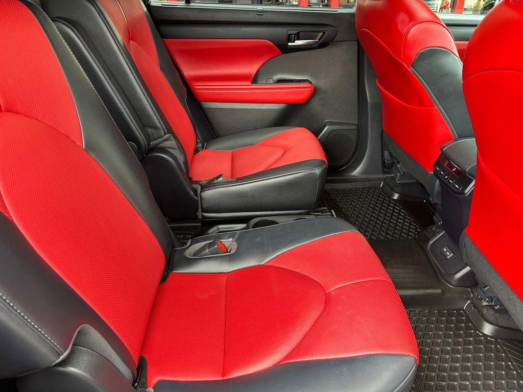 used 2023 Toyota Highlander car, priced at $41,995
