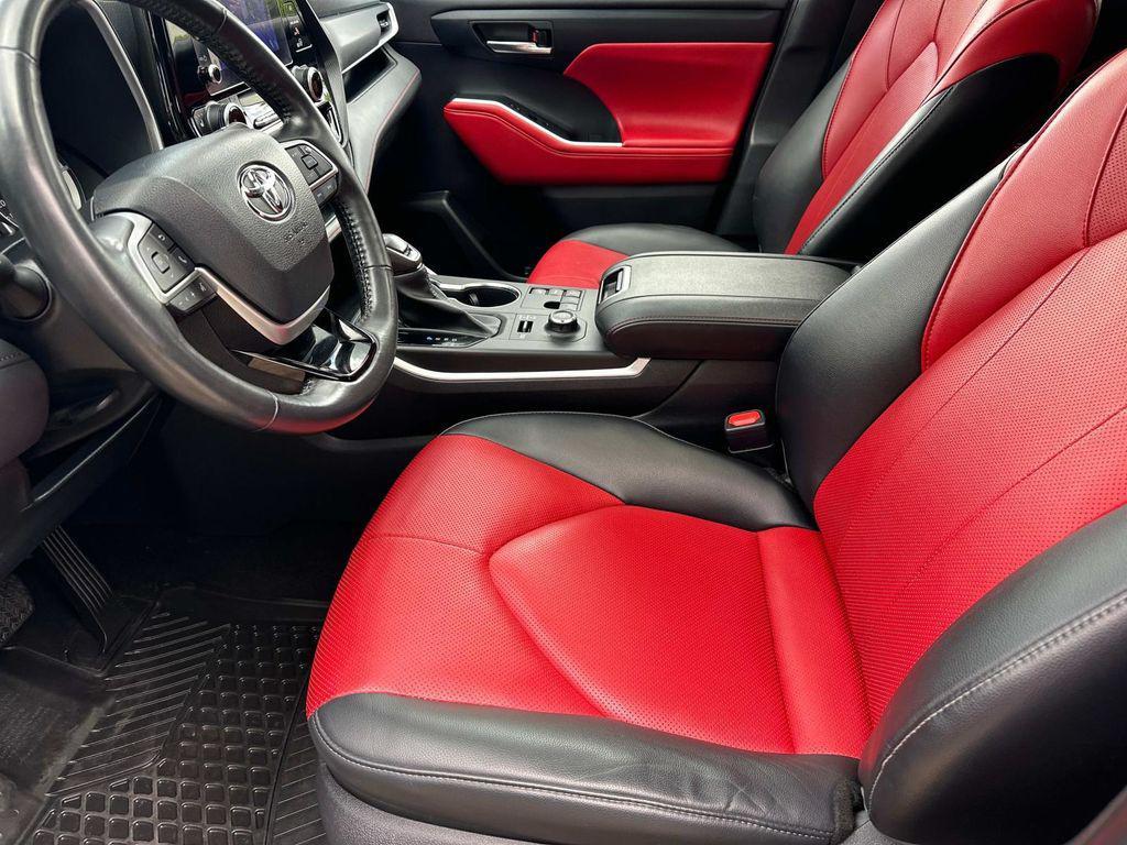 used 2023 Toyota Highlander car, priced at $41,995