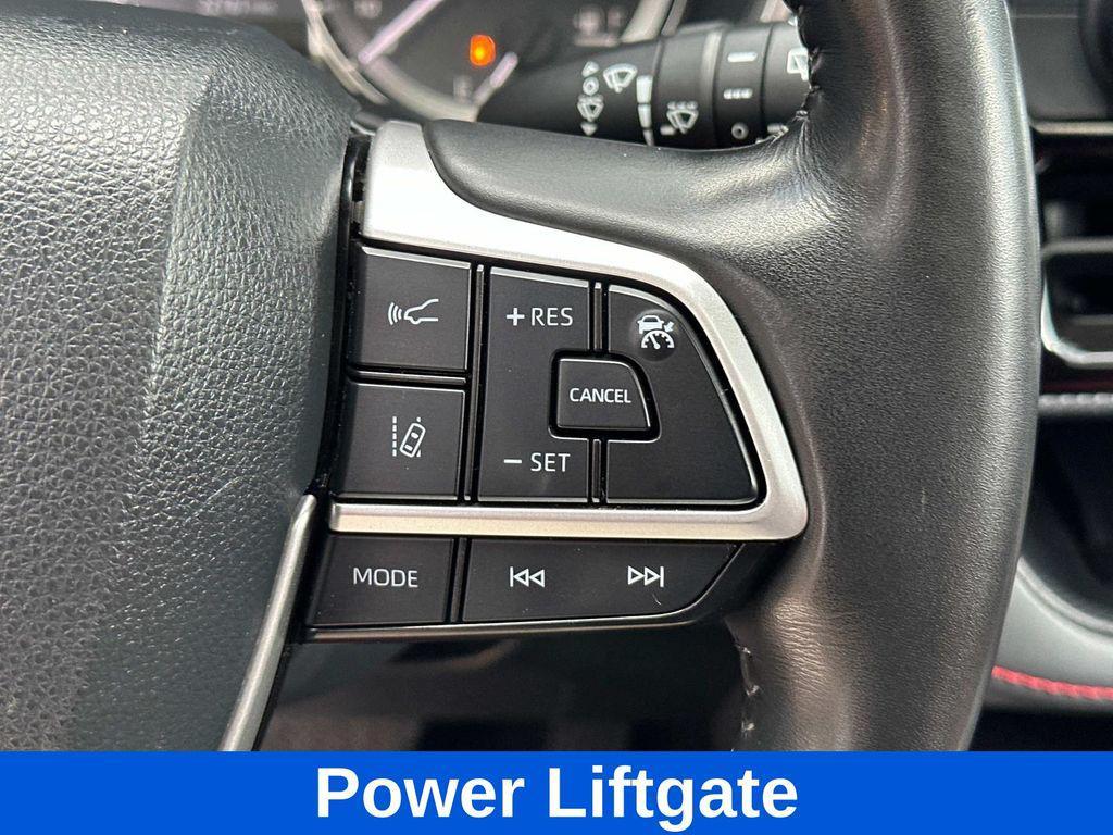 used 2023 Toyota Highlander car, priced at $41,995