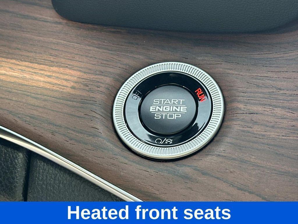 new 2025 Jeep Grand Cherokee car, priced at $53,770