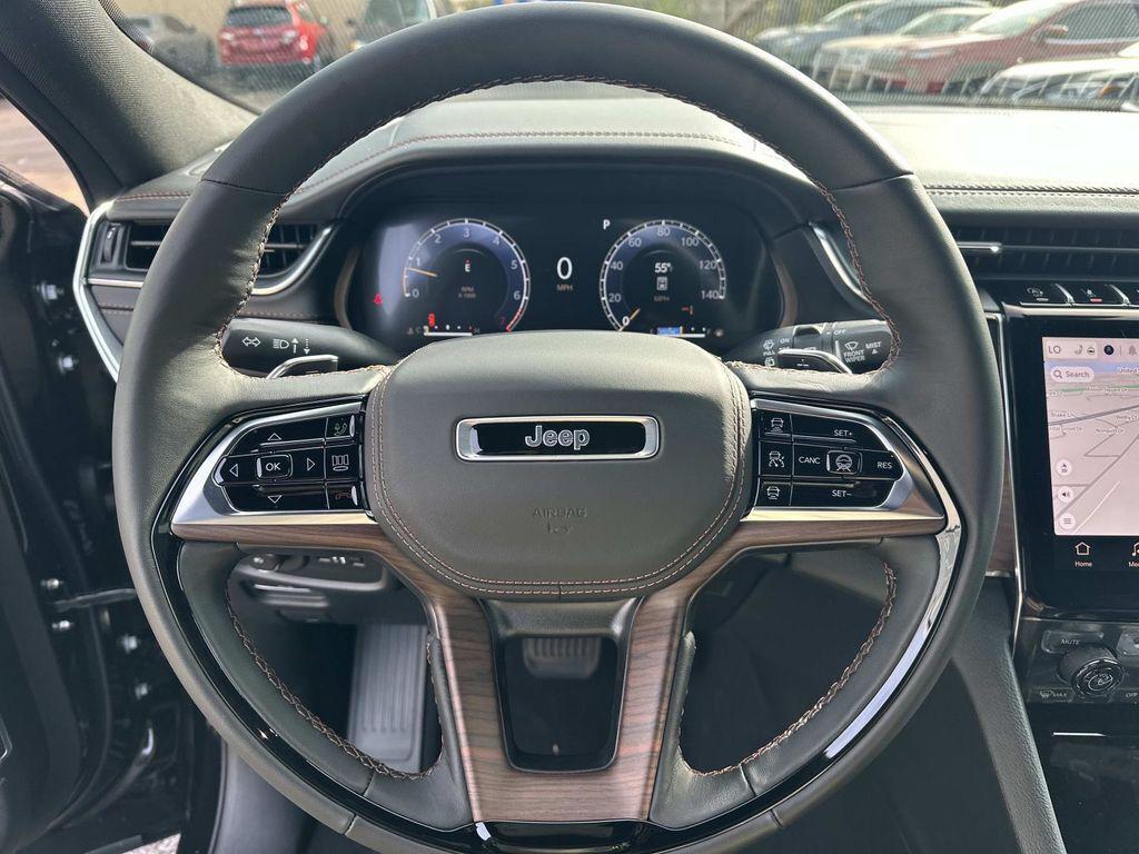 new 2025 Jeep Grand Cherokee car, priced at $53,770