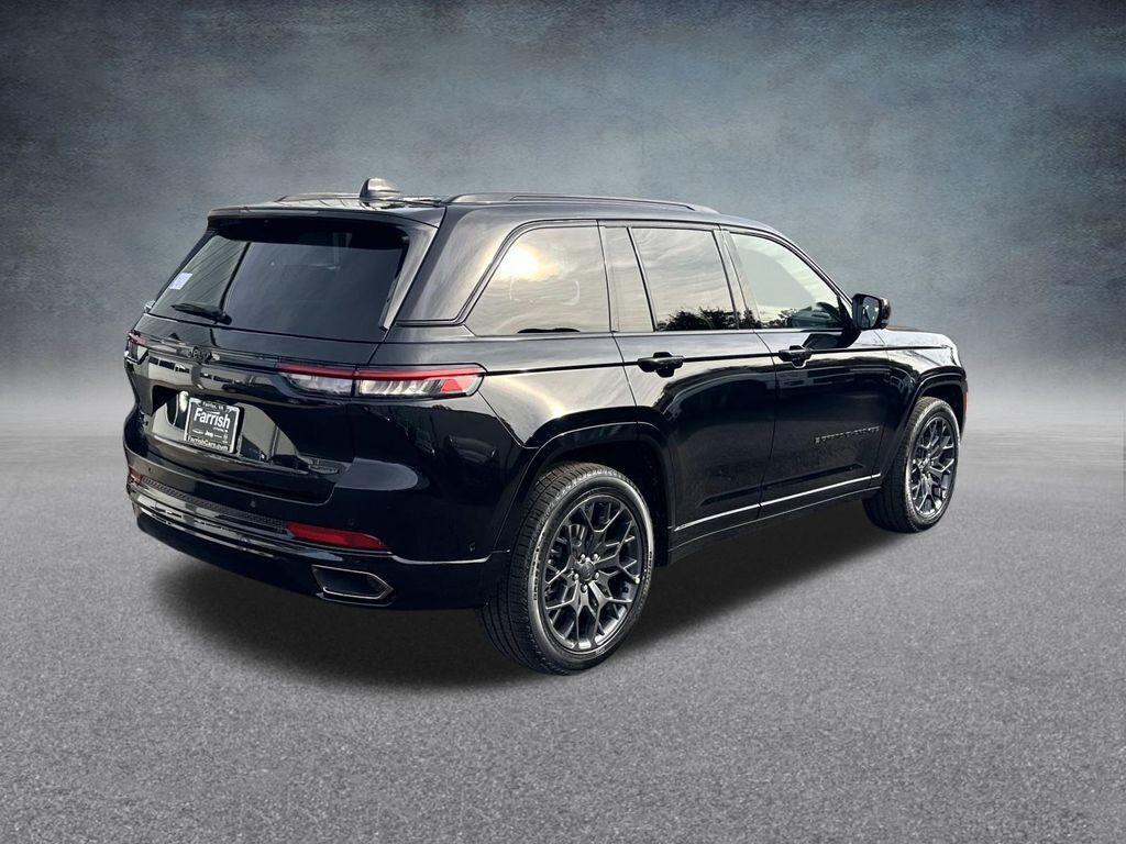 new 2025 Jeep Grand Cherokee car, priced at $53,770