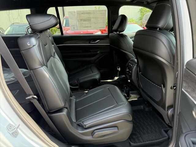 new 2025 Jeep Grand Cherokee L car, priced at $51,515