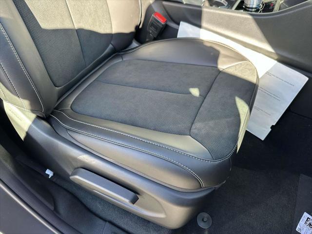 new 2025 Jeep Grand Cherokee L car, priced at $40,591