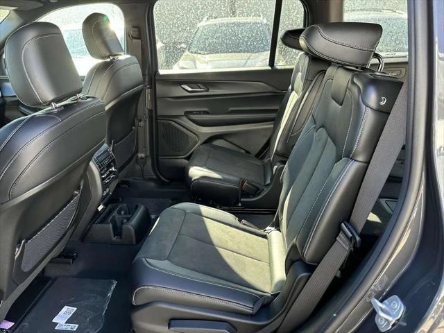 new 2025 Jeep Grand Cherokee L car, priced at $40,591