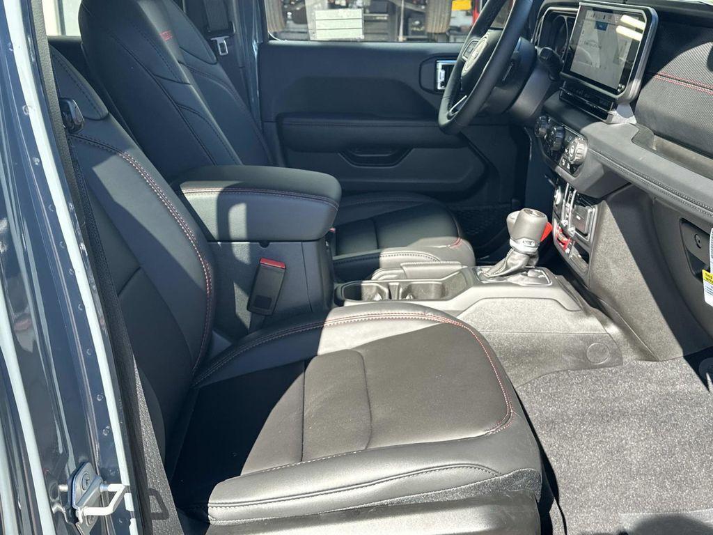 new 2026 Jeep Wrangler car, priced at $62,066