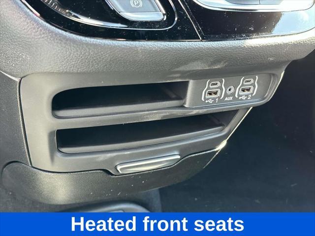 new 2025 Chrysler Pacifica Hybrid car, priced at $41,696