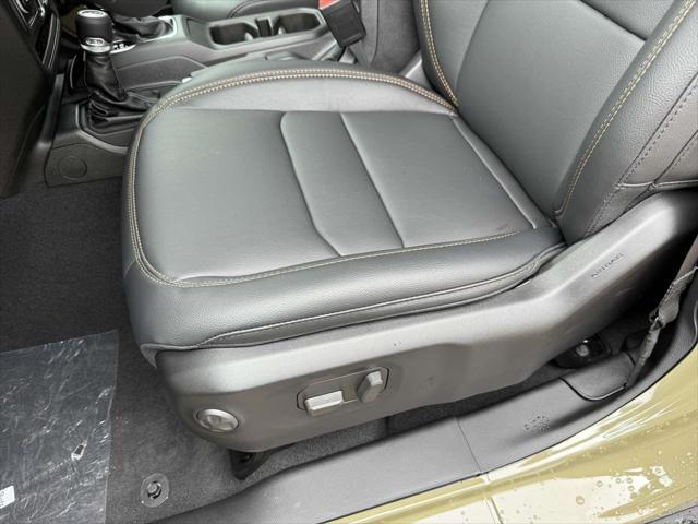 new 2025 Jeep Gladiator car, priced at $41,600