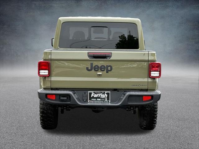 new 2025 Jeep Gladiator car, priced at $41,600
