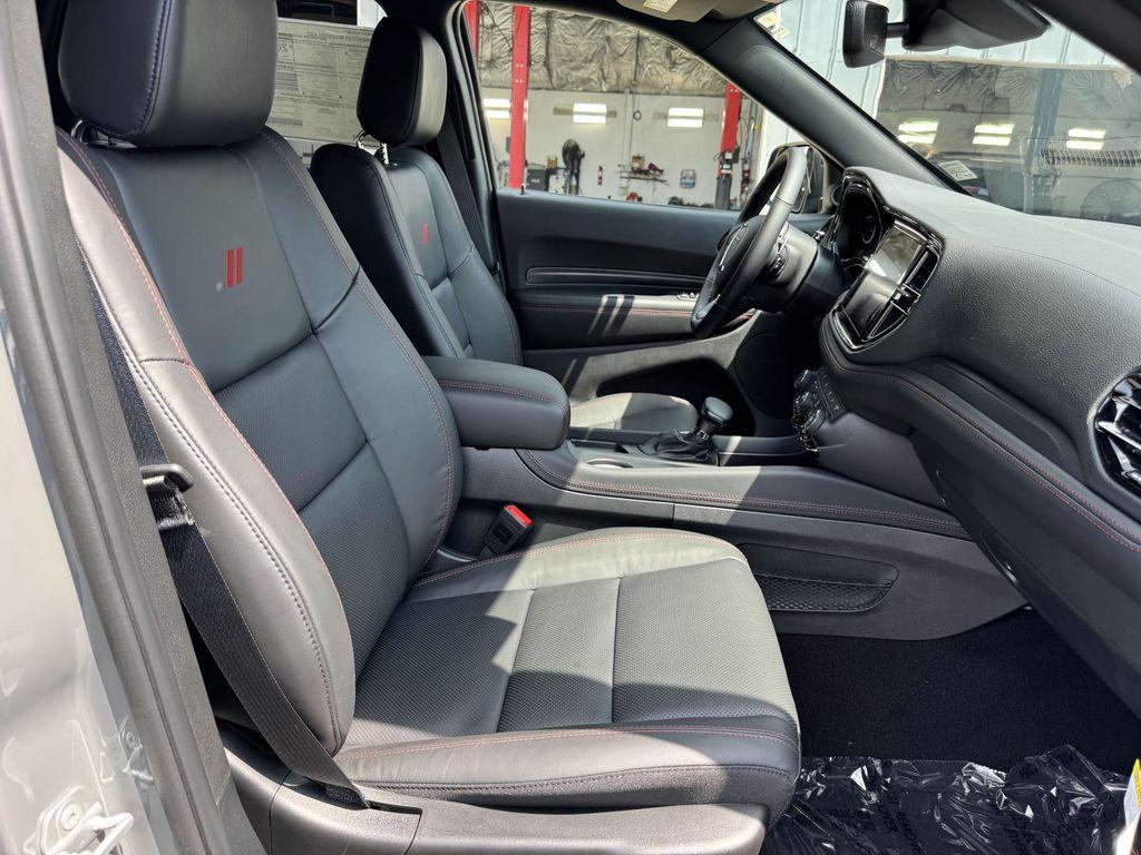 new 2025 Dodge Durango car, priced at $41,427