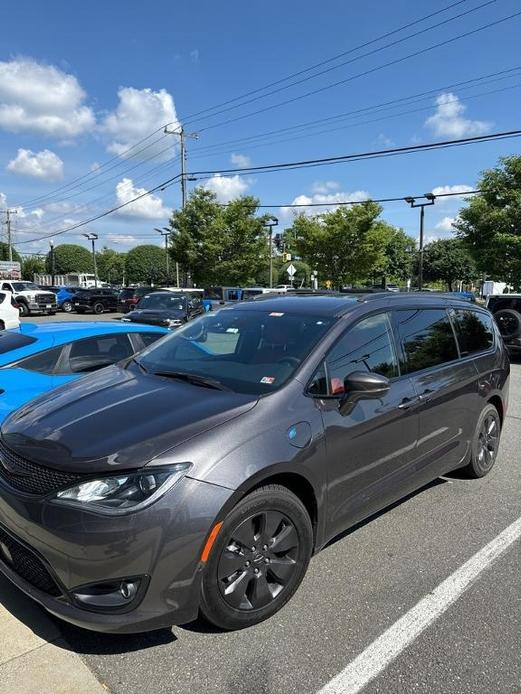 used 2020 Chrysler Pacifica Hybrid car, priced at $28,500