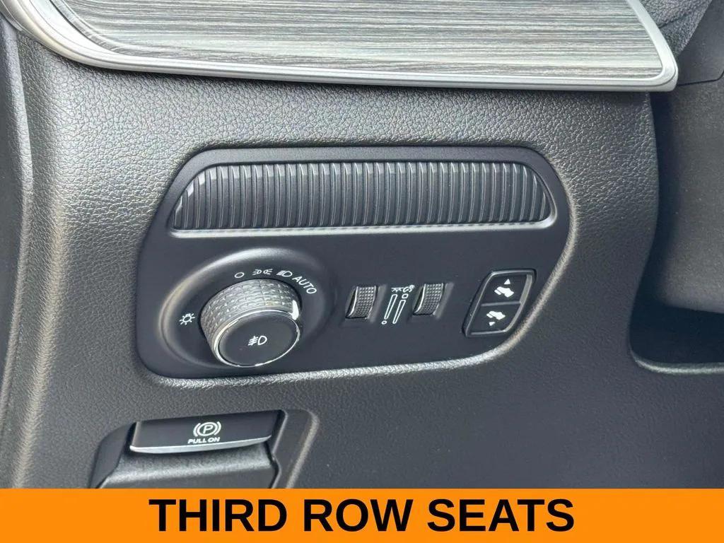 used 2024 Jeep Wagoneer L car, priced at $47,500