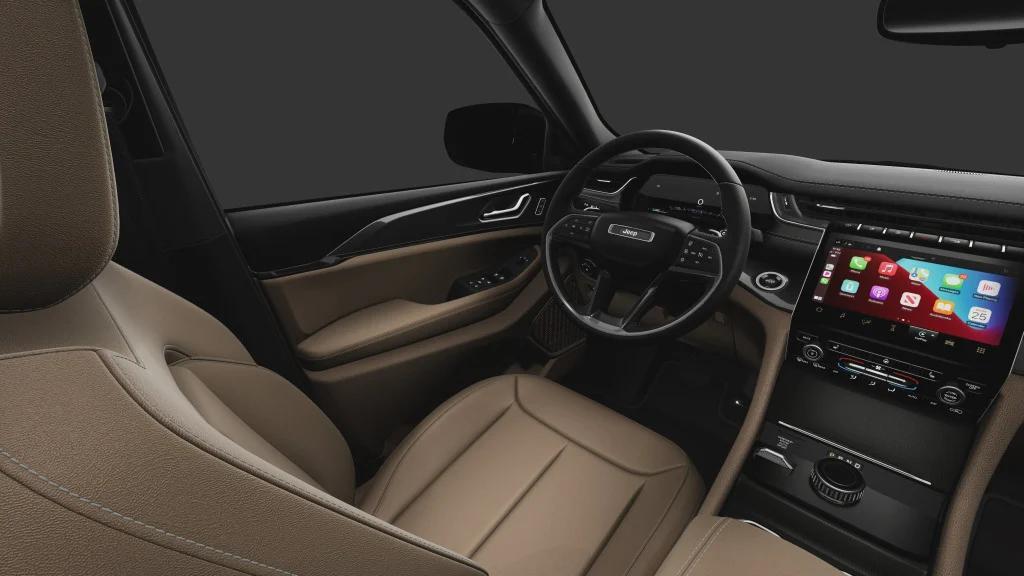 new 2025 Jeep Grand Cherokee L car, priced at $52,125