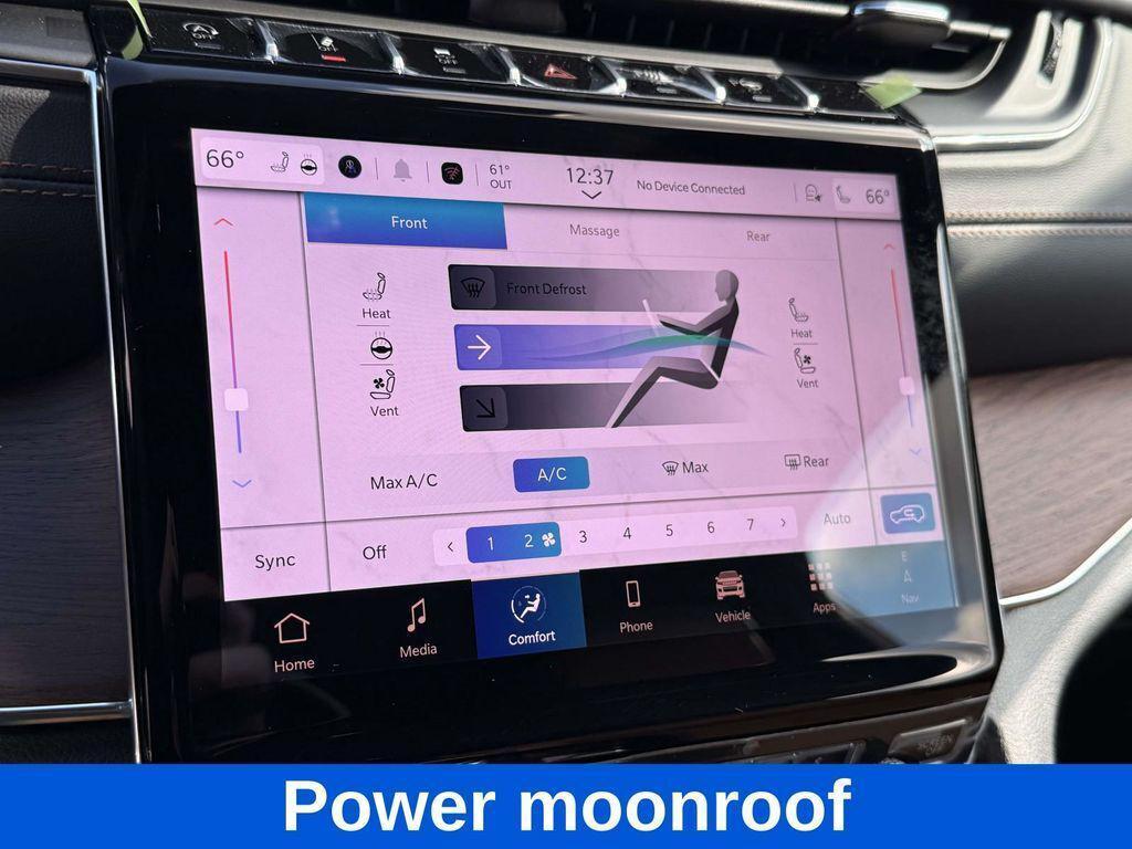 new 2025 Jeep Grand Cherokee car, priced at $53,770