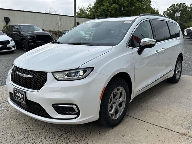 new 2023 Chrysler Pacifica car, priced at $46,189