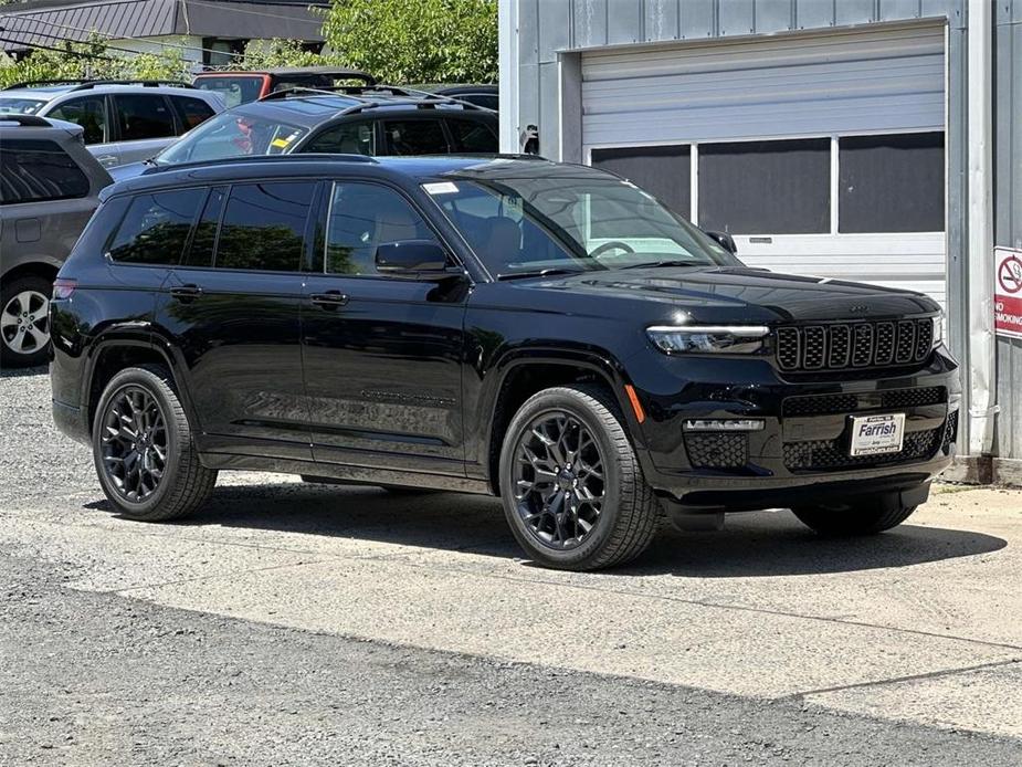 new 2024 Jeep Grand Cherokee L car, priced at $62,722