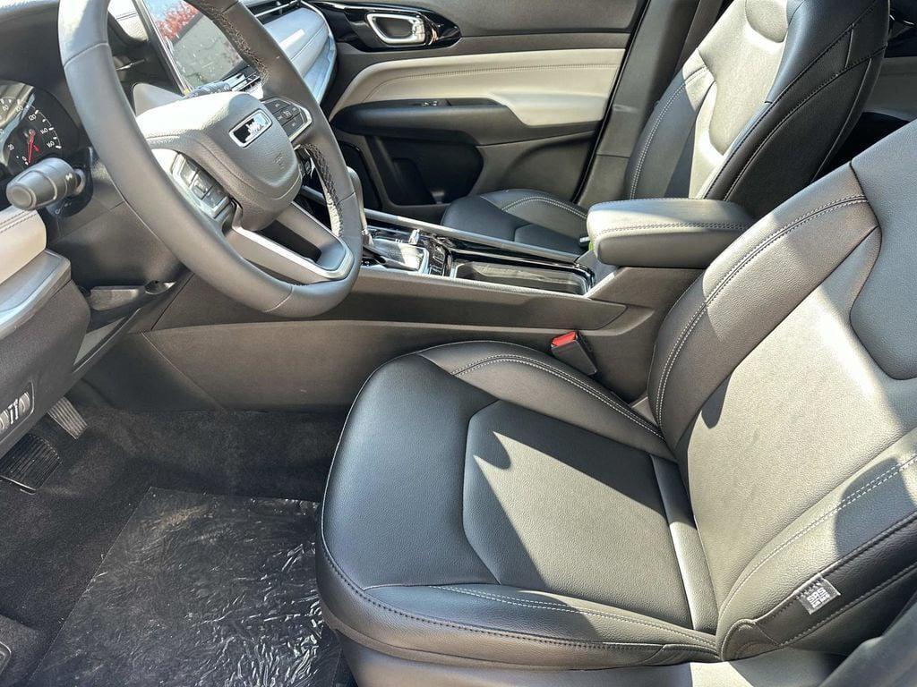 new 2026 Jeep Compass car, priced at $27,622