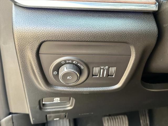 new 2025 Jeep Grand Cherokee L car, priced at $56,382