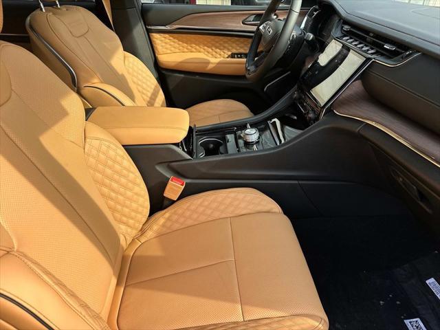 new 2025 Jeep Grand Cherokee L car, priced at $56,382