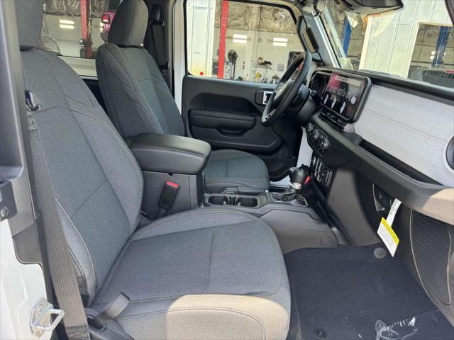 new 2025 Jeep Wrangler car, priced at $35,324