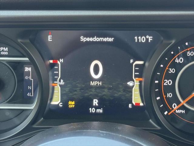 new 2025 Jeep Wrangler car, priced at $35,324