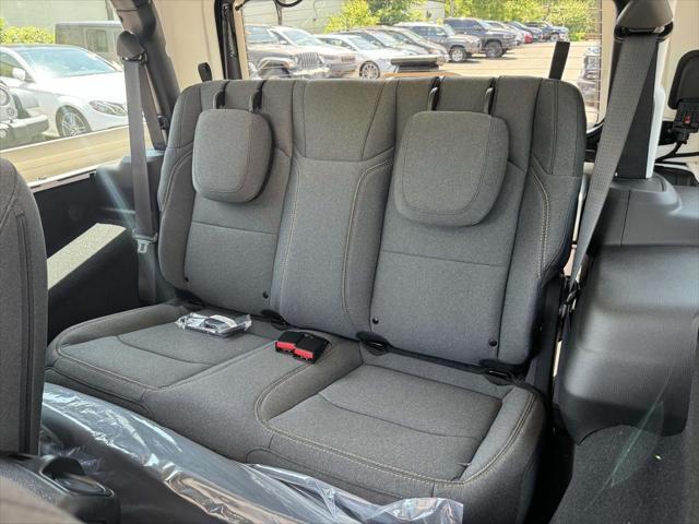 new 2025 Jeep Wrangler car, priced at $35,324