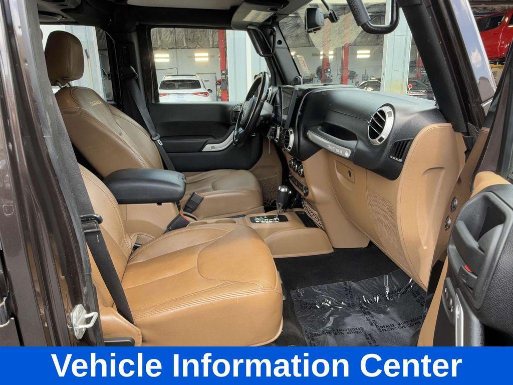 used 2013 Jeep Wrangler Unlimited car, priced at $15,500