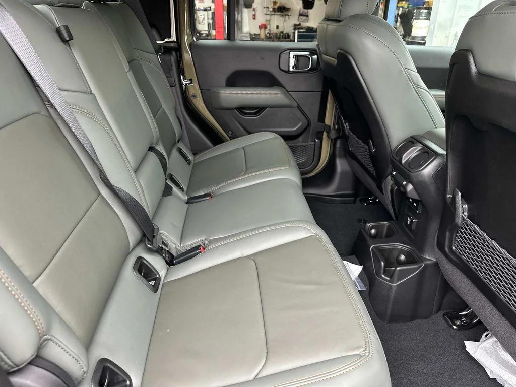 new 2025 Jeep Gladiator car, priced at $49,995
